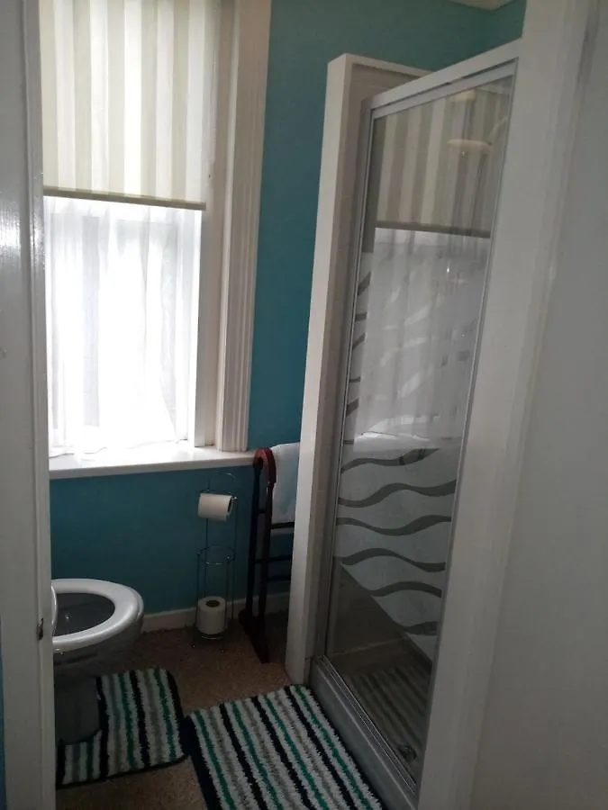 Lea Hurst B & B 본머스