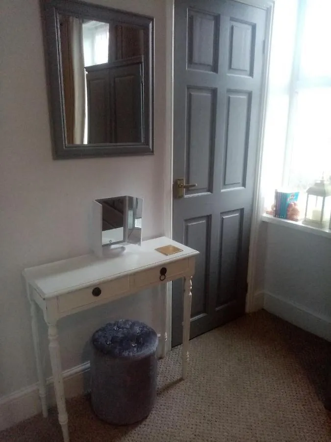 Lea Hurst B&B Bournemouth Frühstückspension