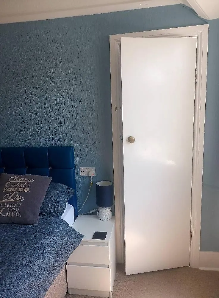 Lea Hurst B&B Bournemouth 3*,
